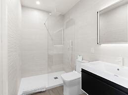 Fourteen at Mullet Bay