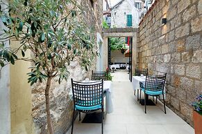 Makarun Heritage Rooms