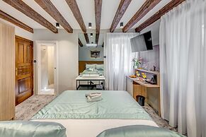 Makarun Heritage Rooms