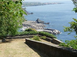 Villa With Garden in Sicily Near the sea