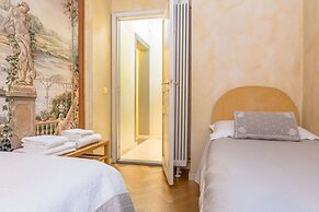 Medici Suite - Medici Suite 8 Person