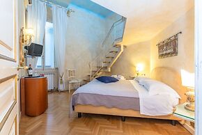 Medici Suite - Medici Suite 8 Person