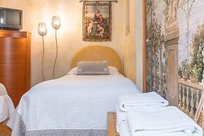 Medici Suite - Medici Suite 8 Person