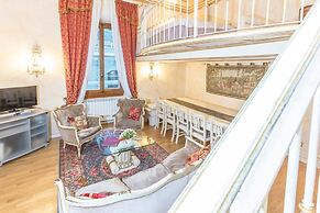 Medici Suite - Medici Suite 8 Person