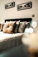 Bv Cosy Basement Apartment At Conditioning House