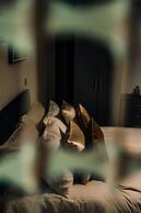 Bv Cosy Basement Apartment At Conditioning House