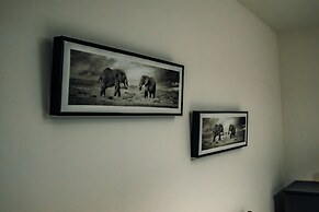 Bv Cosy Basement Apartment At Conditioning House