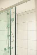 Bv Cosy Basement Apartment At Conditioning House