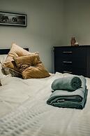 Bv Cosy Basement Apartment At Conditioning House