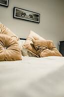 Bv Cosy Basement Apartment At Conditioning House