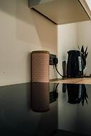 Bv Cosy Basement Apartment At Conditioning House