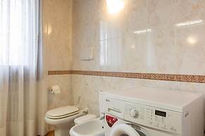 The Mulberries Three Bedroom and two Bathroom Apartment