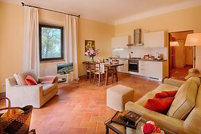 Luxury Chianti With 2 Bedrooms in Panzano Chianti