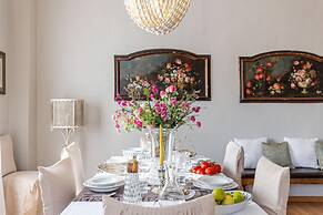 Casa Luca in Lucca With 2 Bedrooms and 2 Bathrooms