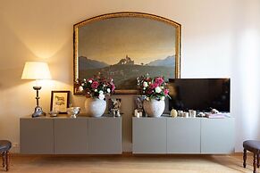 Casa Luca in Lucca With 2 Bedrooms and 2 Bathrooms