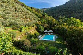 Casa Nel Bosco in Santa Maria del Giudice