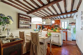 Casa Nel Bosco in Santa Maria del Giudice