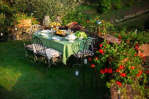 Casa Nel Bosco in Santa Maria del Giudice