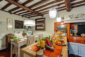 Casa Nel Bosco in Santa Maria del Giudice