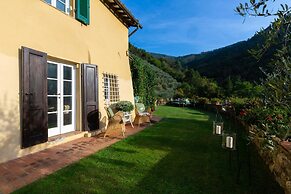 Casa Nel Bosco in Santa Maria del Giudice