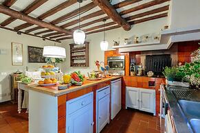 Casa Nel Bosco in Santa Maria del Giudice