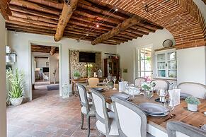 Villa sul Fiume in Monte San Quirico