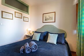 Casa Baino in Lucca With 2 Bedrooms and 1 Bathrooms