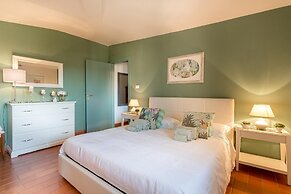 Casa Baino in Lucca With 2 Bedrooms and 1 Bathrooms