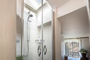 Casa Baino in Lucca With 2 Bedrooms and 1 Bathrooms