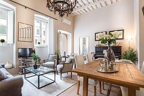 Casa Janca in Lucca With 1 Bedrooms and 2 Bathrooms