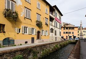 Casa Janca in Lucca With 1 Bedrooms and 2 Bathrooms