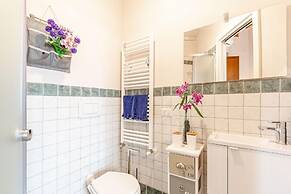 Kinzia Farmhouse Apartment