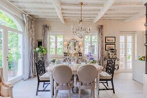 La Casina in Lucca With 2 Bedrooms and 3 Bathrooms