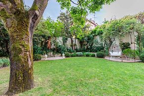 La Casina in Lucca With 2 Bedrooms and 3 Bathrooms