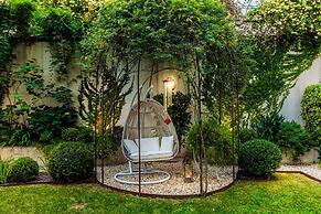 La Casina in Lucca With 2 Bedrooms and 3 Bathrooms