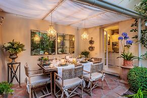 La Casina in Lucca With 2 Bedrooms and 3 Bathrooms