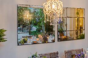 La Casina in Lucca With 2 Bedrooms and 3 Bathrooms