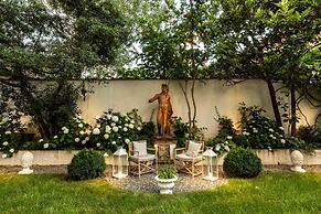 La Casina in Lucca With 2 Bedrooms and 3 Bathrooms