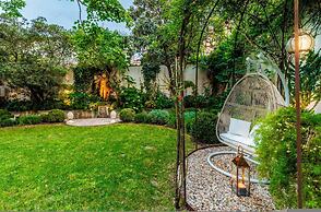 La Casina in Lucca With 2 Bedrooms and 3 Bathrooms