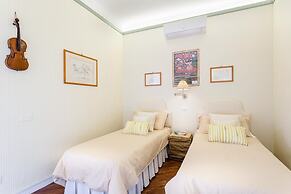 Casa Emy in Lucca With 3 Bedrooms and 2 Bathrooms