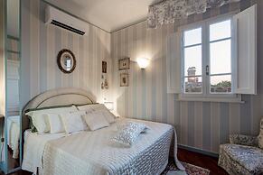 Casa Emy in Lucca With 3 Bedrooms and 2 Bathrooms