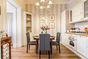 Casa Raffa in Lucca With 2 Bedrooms and 2 Bathrooms