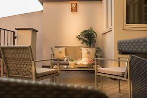 Casa Raffa in Lucca With 2 Bedrooms and 2 Bathrooms