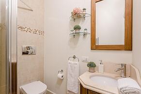 Casa Raffa in Lucca With 2 Bedrooms and 2 Bathrooms