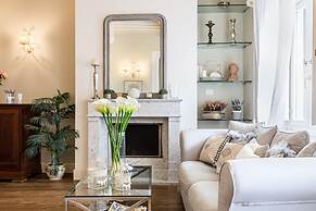 Casa Raffa in Lucca With 2 Bedrooms and 2 Bathrooms