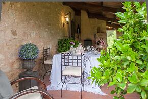 Bicocche Stone Farmhouse