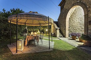 Bicocche Stone Farmhouse