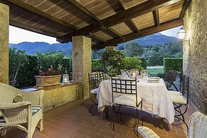 Bicocche Stone Farmhouse