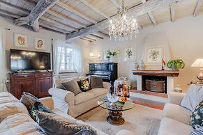 La Macina Farmhouse in Matraia