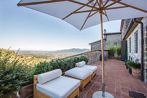 La Macina Farmhouse in Matraia